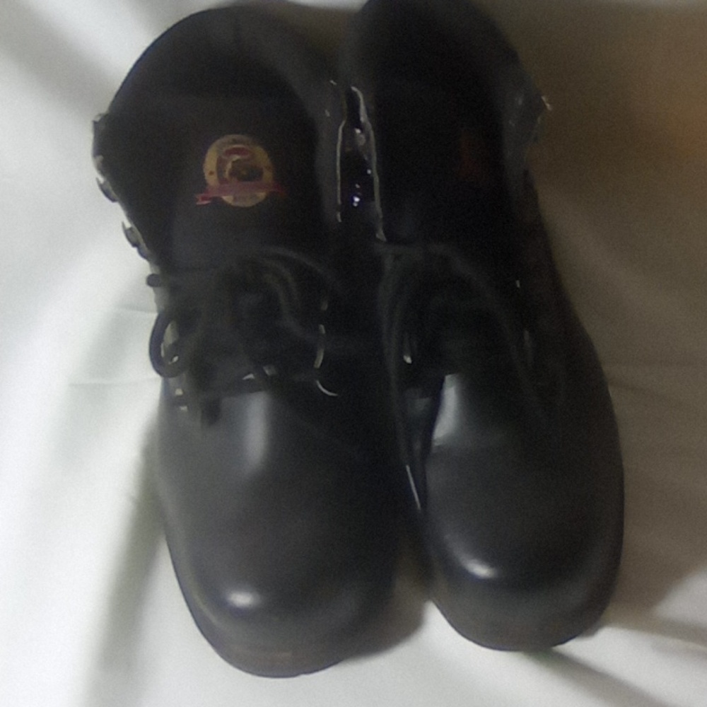 Brahma Steel Toe Boots size 8 Black